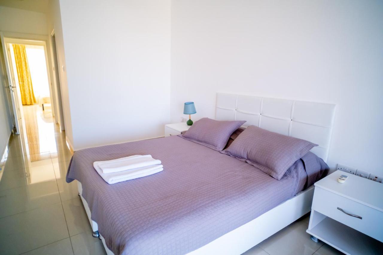 Spacious Three-Bedroom Apartment With Sea View A3 Kyrenia  Extérieur photo